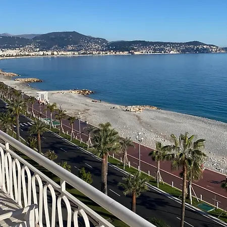 Un Balcon Sur La