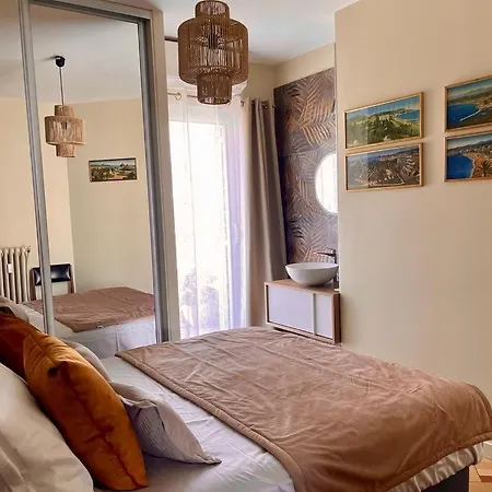 Un Balcon Sur La Apartmán *